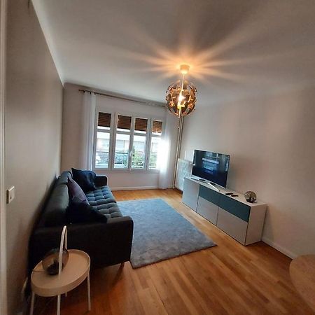 Bel Appartement 2 Pieces, Sortie De Metro Ligne 8 查伦顿·勒·彭特 外观 照片