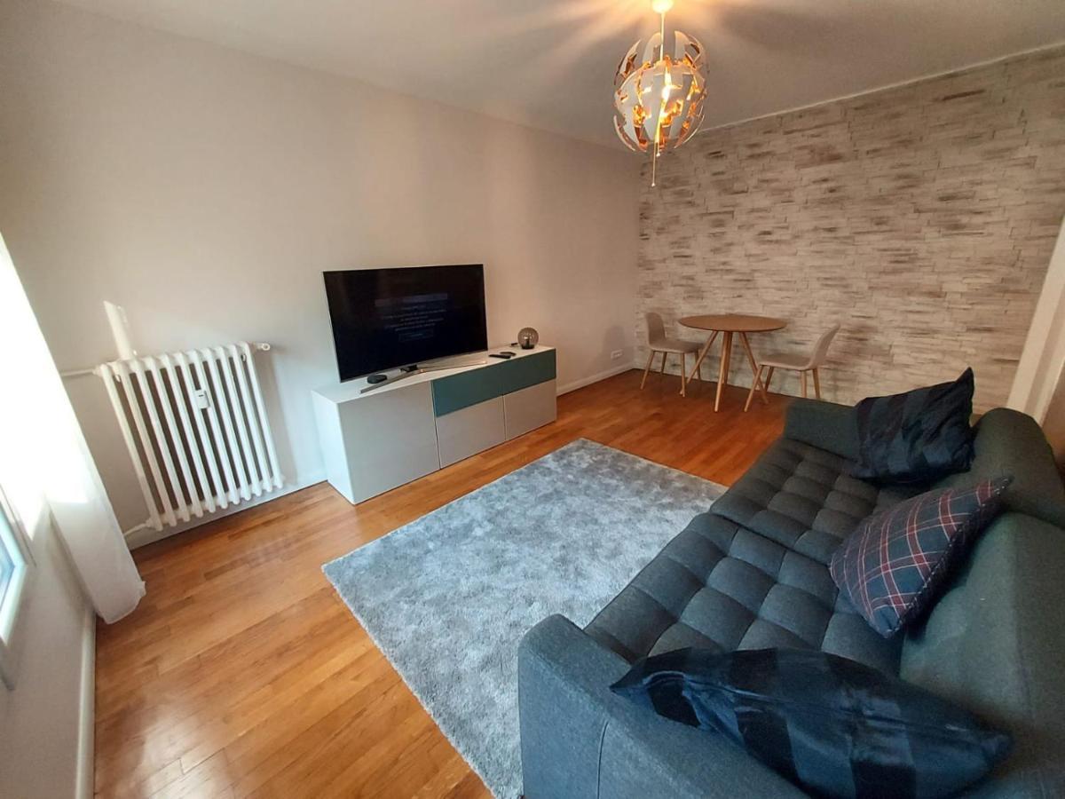 Bel Appartement 2 Pieces, Sortie De Metro Ligne 8 查伦顿·勒·彭特 外观 照片